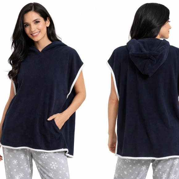 American Apparel Other - NWOT American apparel hooded Terry sleep jacket